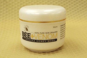 Bee Venom and Manuka Honey Face Mask
